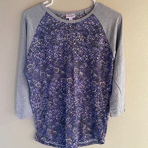 Lularoe Randy tee